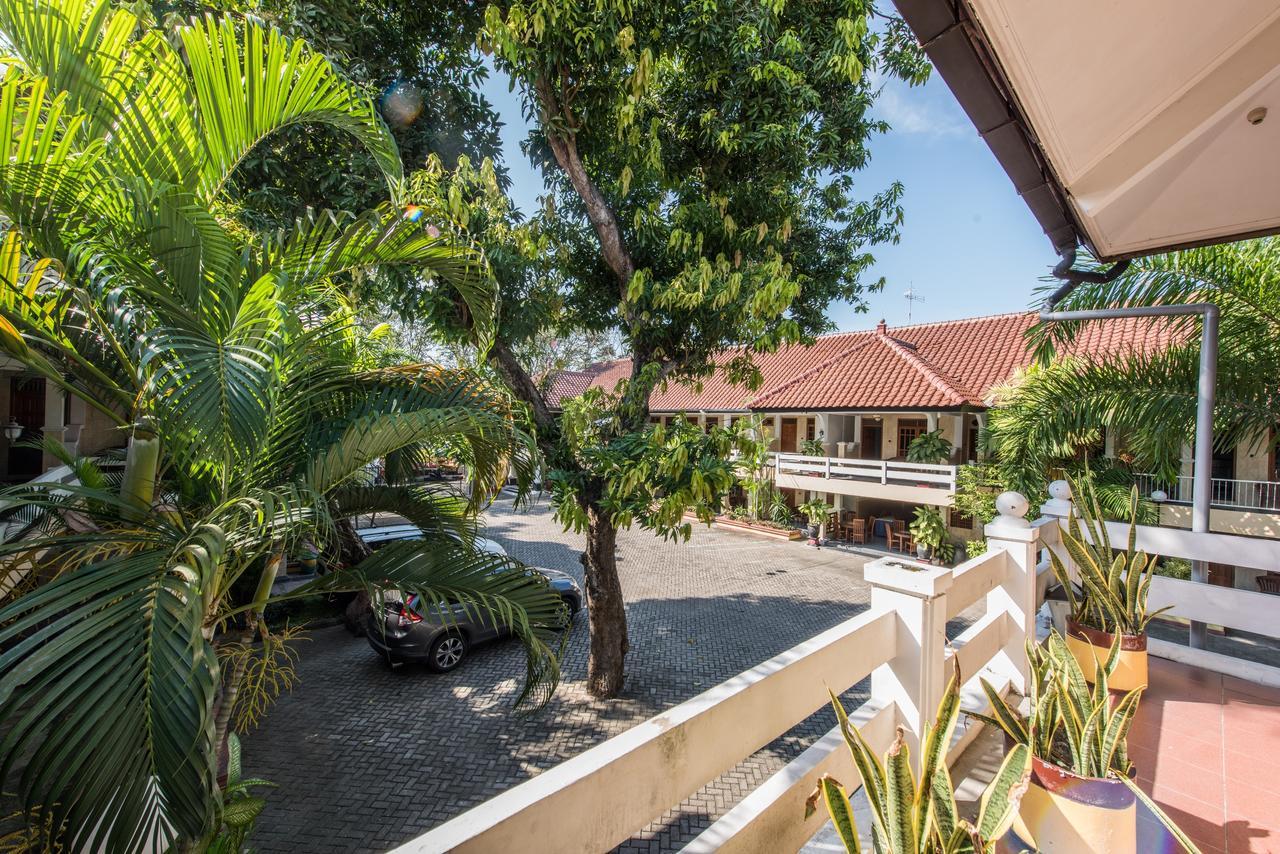 Hotel Wisma Djaja Syariah Bojonegoro מראה חיצוני תמונה