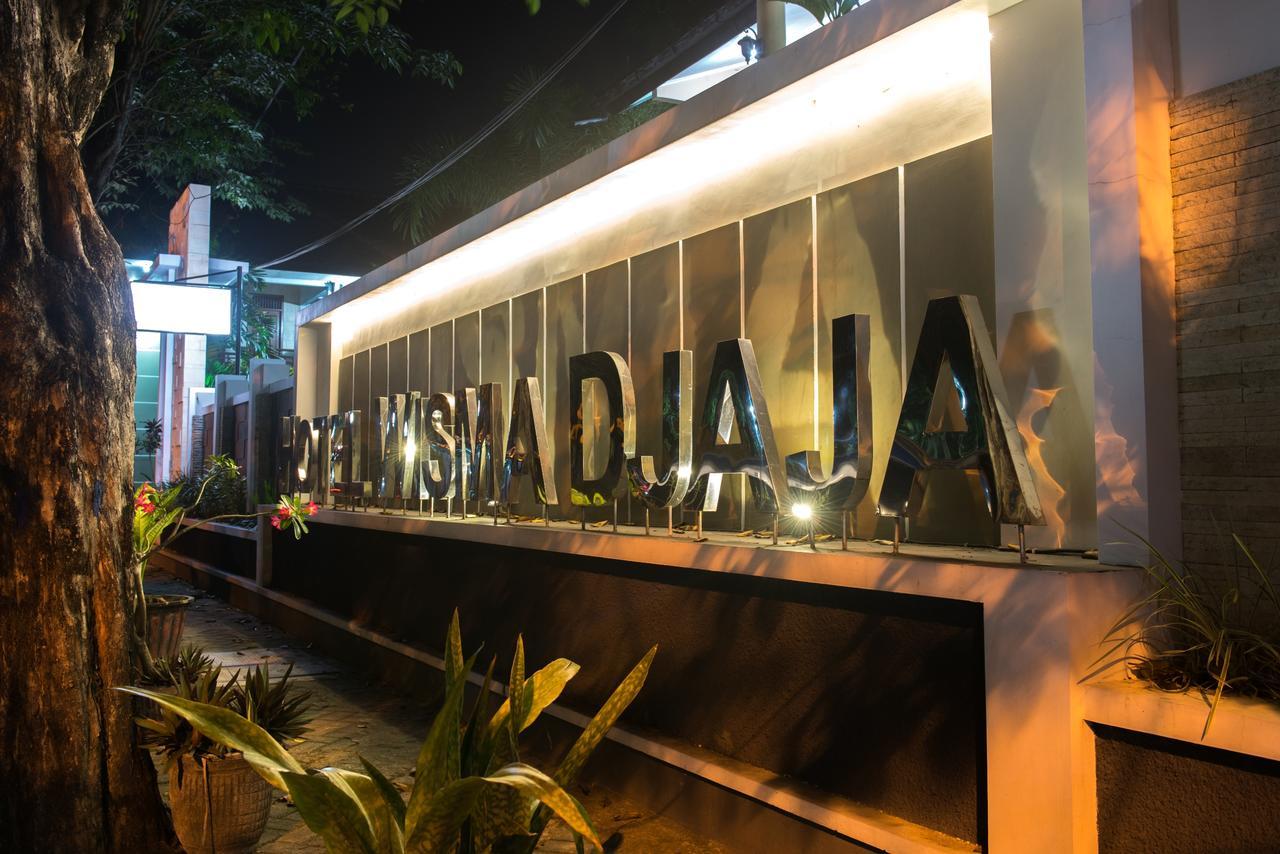 Hotel Wisma Djaja Syariah Bojonegoro מראה חיצוני תמונה